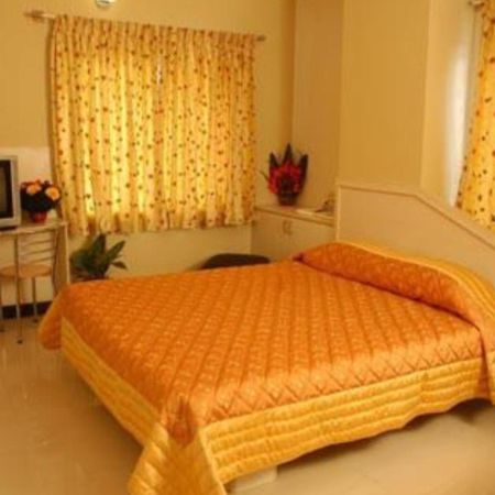 The Corporate Comforts Bangalore Exterior photo