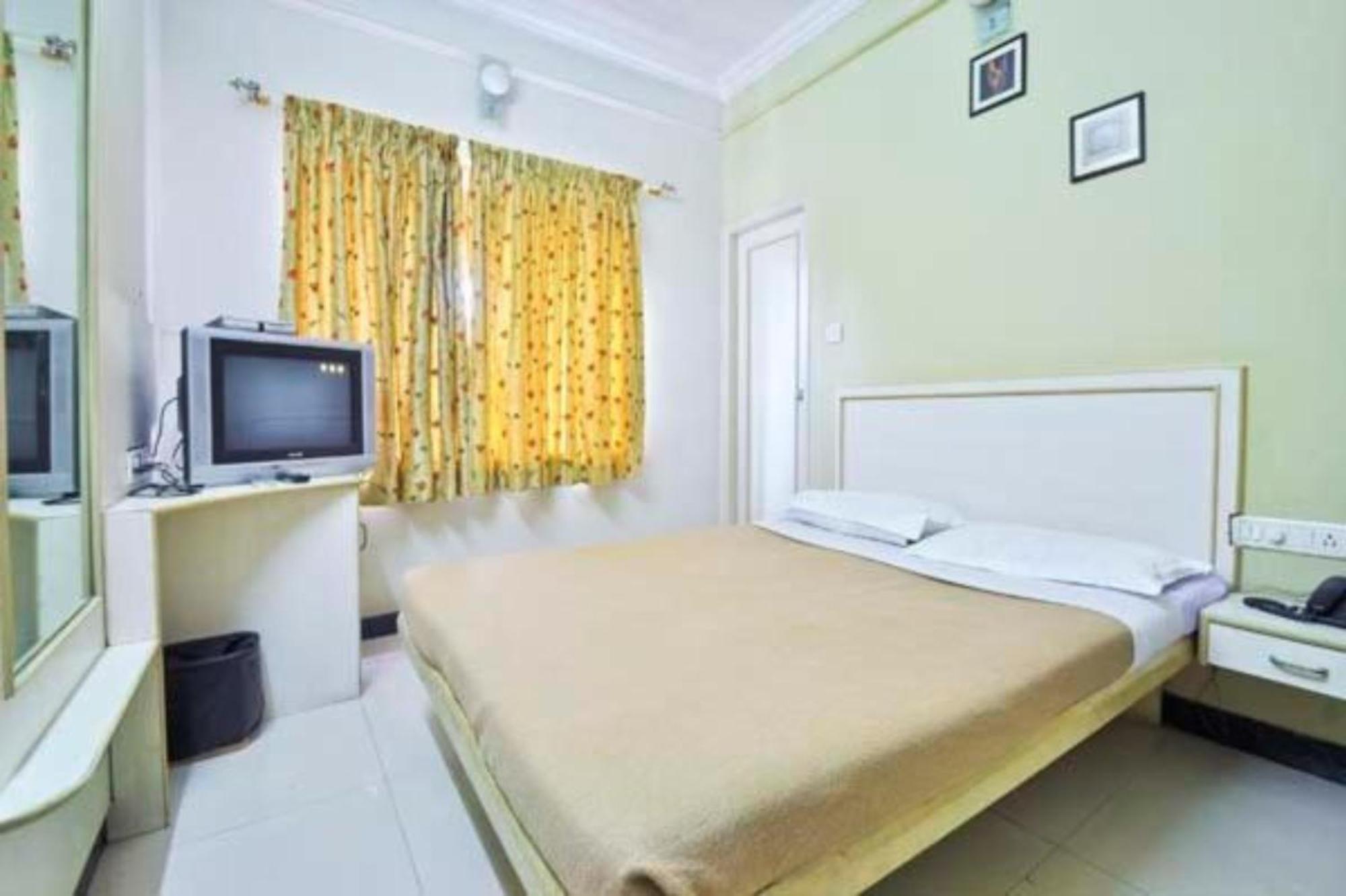 The Corporate Comforts Bangalore Exterior photo